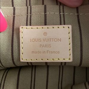 Louis Vuitton Bags - Louis Vuitton pouchette Louis Vuitton Bags - Louis Vuitton pouchette